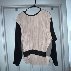 Color Block Hi-Lo Top. MUST BE BUNDLED